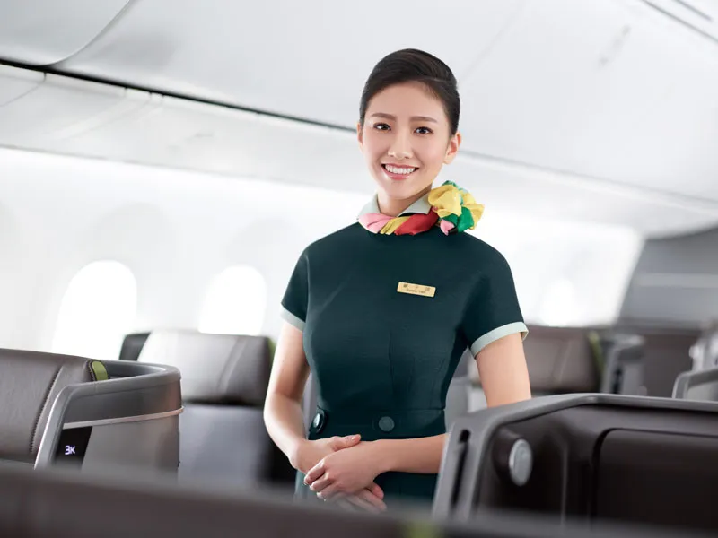 Tuổi nghề của tiếp viên hàng không là bao nhiêu